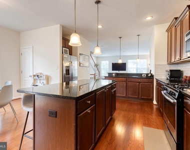 513 Bluffton Drive - Photo Thumbnail 18