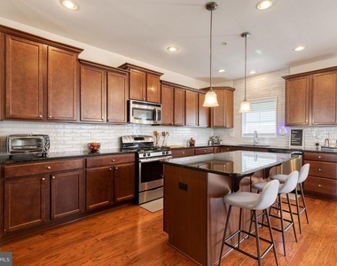 513 Bluffton Drive - Photo Thumbnail 14