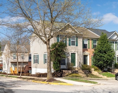 8224 Spadderdock Way - Photo Thumbnail 1