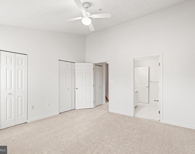 8224 Spadderdock Way - Photo Thumbnail 14