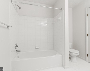 8224 Spadderdock Way - Photo Thumbnail 18