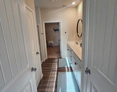 34278 Gooseberry Avenue - Photo Thumbnail 9