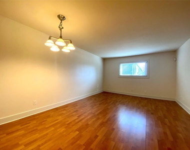 3815 Guadalupe St - Photo Thumbnail 3