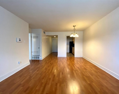 3815 Guadalupe St - Photo Thumbnail 5