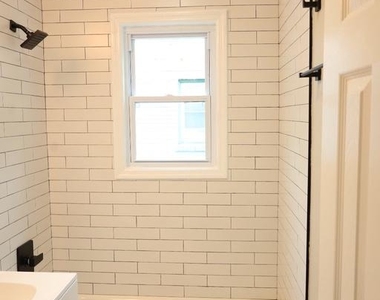 1316 Eastern Avenue Ne - Photo Thumbnail 23