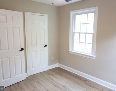 1316 Eastern Avenue Ne - Photo Thumbnail 20