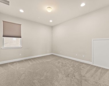 5600 Rio Chama Cv - Photo Thumbnail 6