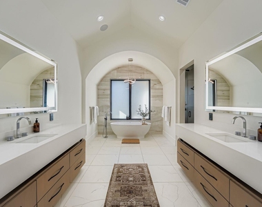6412 Lantern View Dr - Photo Thumbnail 20