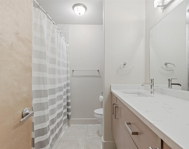 1101 Grove Blvd - Photo Thumbnail 17