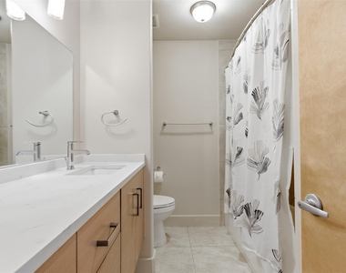 1101 Grove Blvd - Photo Thumbnail 14