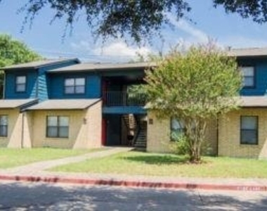 1320 Wilson St - Photo Thumbnail 1