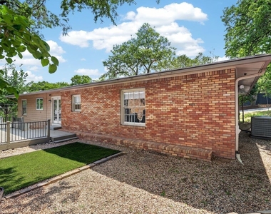 2506 Hillview Rd - Photo Thumbnail 17