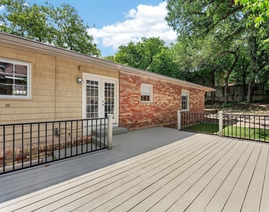 2506 Hillview Rd - Photo Thumbnail 16