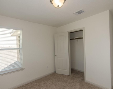 409 Otto Ave - Photo Thumbnail 22