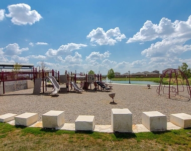 409 Otto Ave - Photo Thumbnail 33