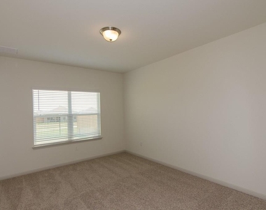 409 Otto Ave - Photo Thumbnail 11