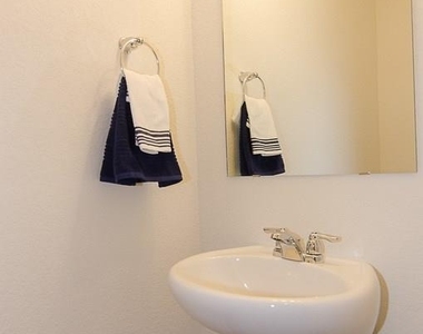 409 Otto Ave - Photo Thumbnail 25