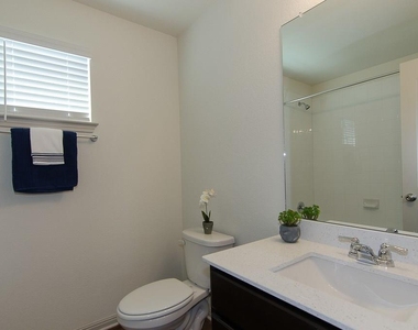 409 Otto Ave - Photo Thumbnail 20