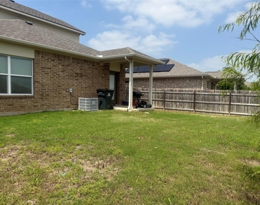 409 Otto Ave - Photo Thumbnail 28