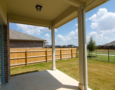 409 Otto Ave - Photo Thumbnail 27