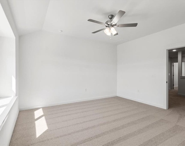 7409a Sparkling Light Dr - Photo Thumbnail 22