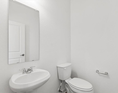 7409a Sparkling Light Dr - Photo Thumbnail 12