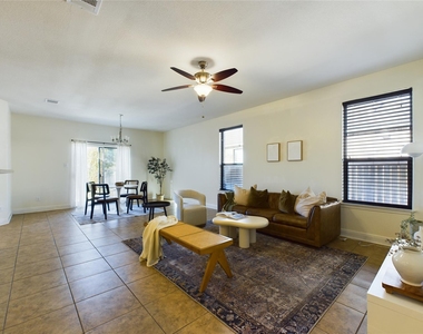 12013 Oaklynn Ct - Photo Thumbnail 3