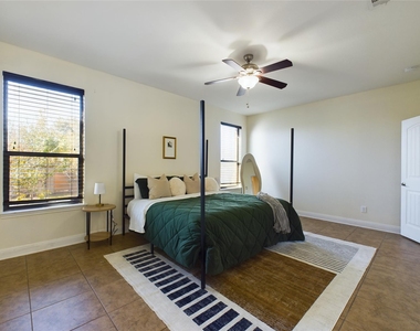 12013 Oaklynn Ct - Photo Thumbnail 16