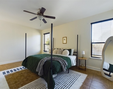 12013 Oaklynn Ct - Photo Thumbnail 13