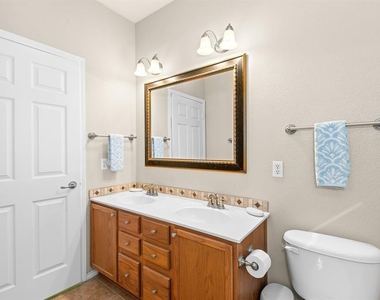 109 Providence St - Photo Thumbnail 20