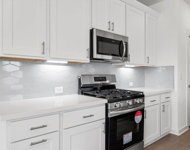 7416 Sparkling Light Dr - Photo Thumbnail 12