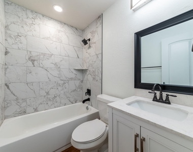 1205 Dobie Dr - Photo Thumbnail 10