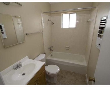 5511 Guadalupe St - Photo Thumbnail 5