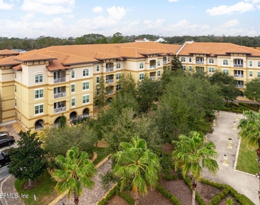 4300 S Beach Parkway - Photo Thumbnail 25