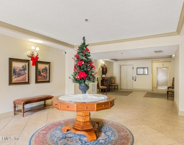 4300 S Beach Parkway - Photo Thumbnail 23