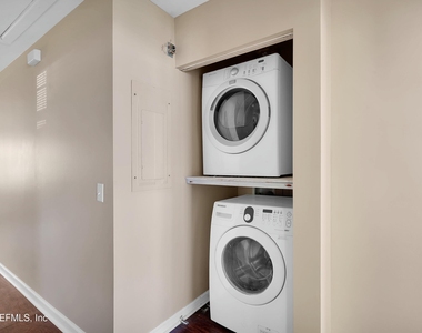 3532 Fleet Street - Photo Thumbnail 12