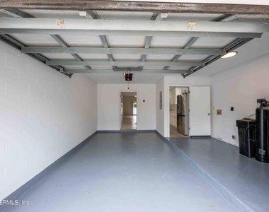 176 E East Coast Drive - Photo Thumbnail 10