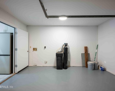 176 E East Coast Drive - Photo Thumbnail 9