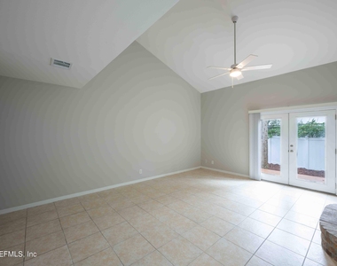 176 E East Coast Drive - Photo Thumbnail 11