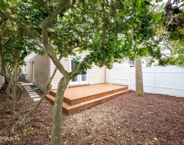 176 E East Coast Drive - Photo Thumbnail 3