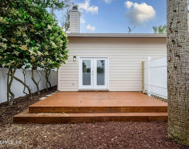 176 E East Coast Drive - Photo Thumbnail 5