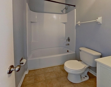 1130 Comanche Street - Photo Thumbnail 5