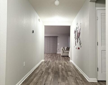 8272 Victory Crossing Boulevard - Photo Thumbnail 1