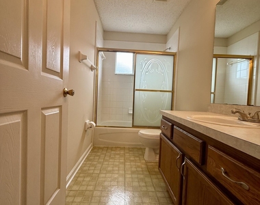 3150 Highland Grove Drive - Photo Thumbnail 28
