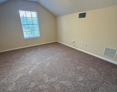 3150 Highland Grove Drive - Photo Thumbnail 47