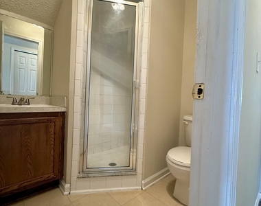 3150 Highland Grove Drive - Photo Thumbnail 32