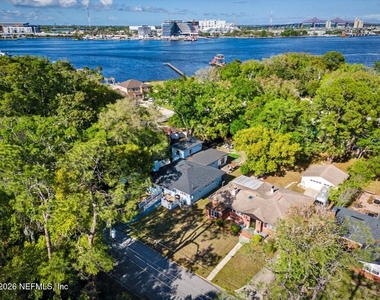 719 South Shores Road - Photo Thumbnail 59