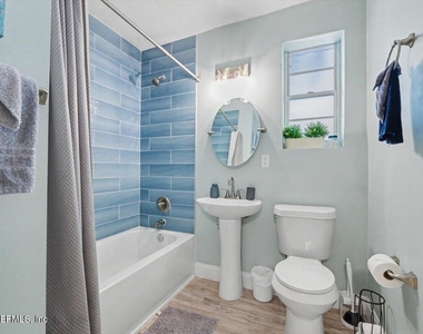 719 South Shores Road - Photo Thumbnail 50