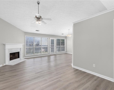 2110 Racquet Club Circle - Photo Thumbnail 1
