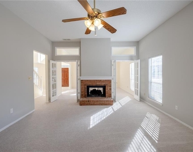 10950 Pinehigh Drive - Photo Thumbnail 4